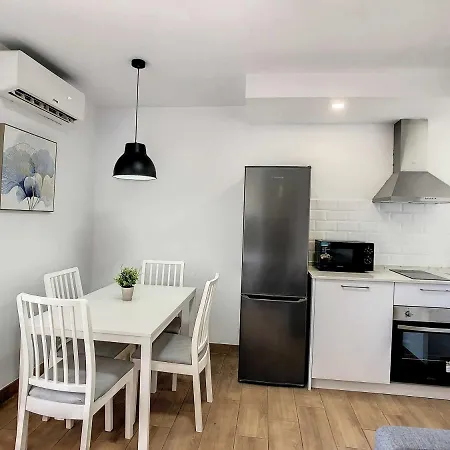 아파트 Paseo Maritimo Edificio Palmeras 푸엔히롤라