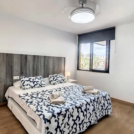 아파트 Paseo Maritimo Edificio Palmeras
